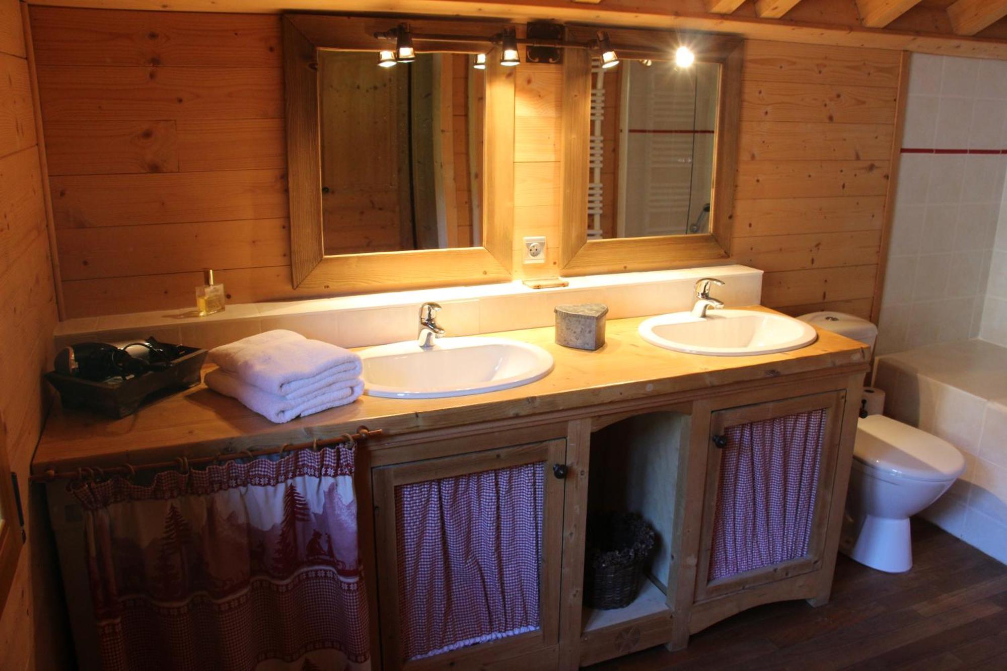 Chalets Du Danay Lachat Сен-Жан-де-Сикст Экстерьер фото